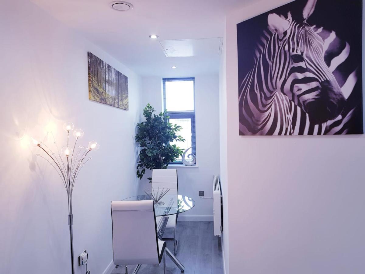 Z Home Apartments Leicester Ngoại thất bức ảnh