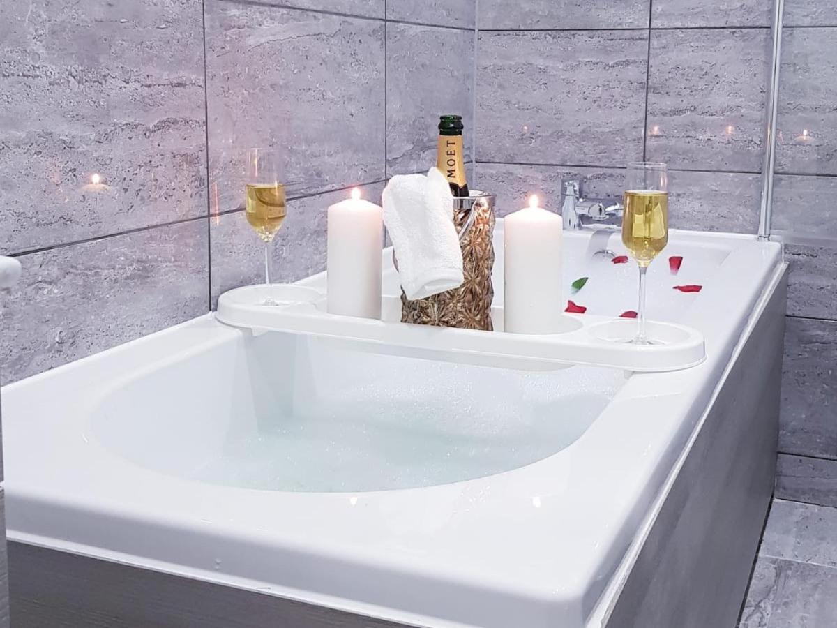 Z Home Apartments Leicester Ngoại thất bức ảnh
