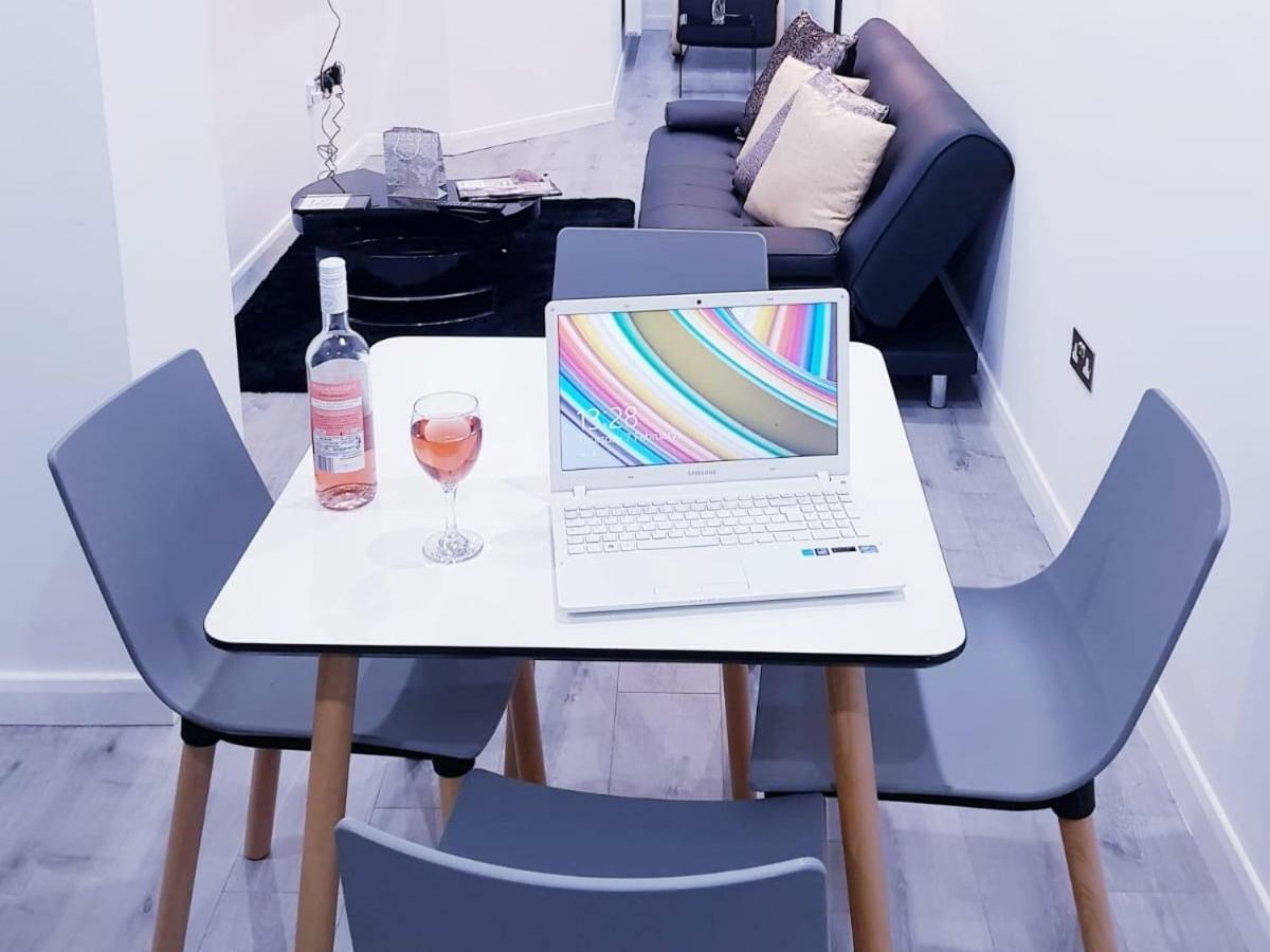 Z Home Apartments Leicester Ngoại thất bức ảnh
