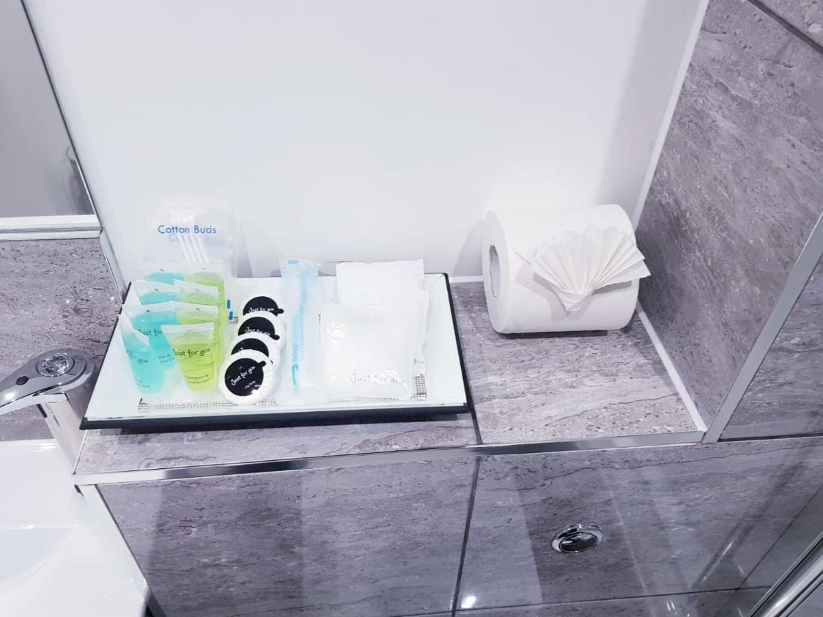 Z Home Apartments Leicester Ngoại thất bức ảnh