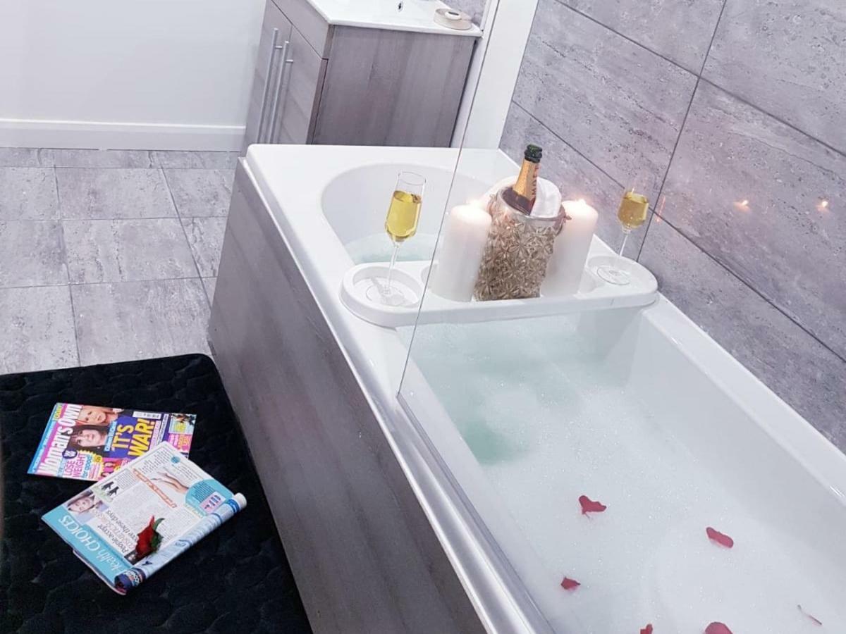 Z Home Apartments Leicester Ngoại thất bức ảnh