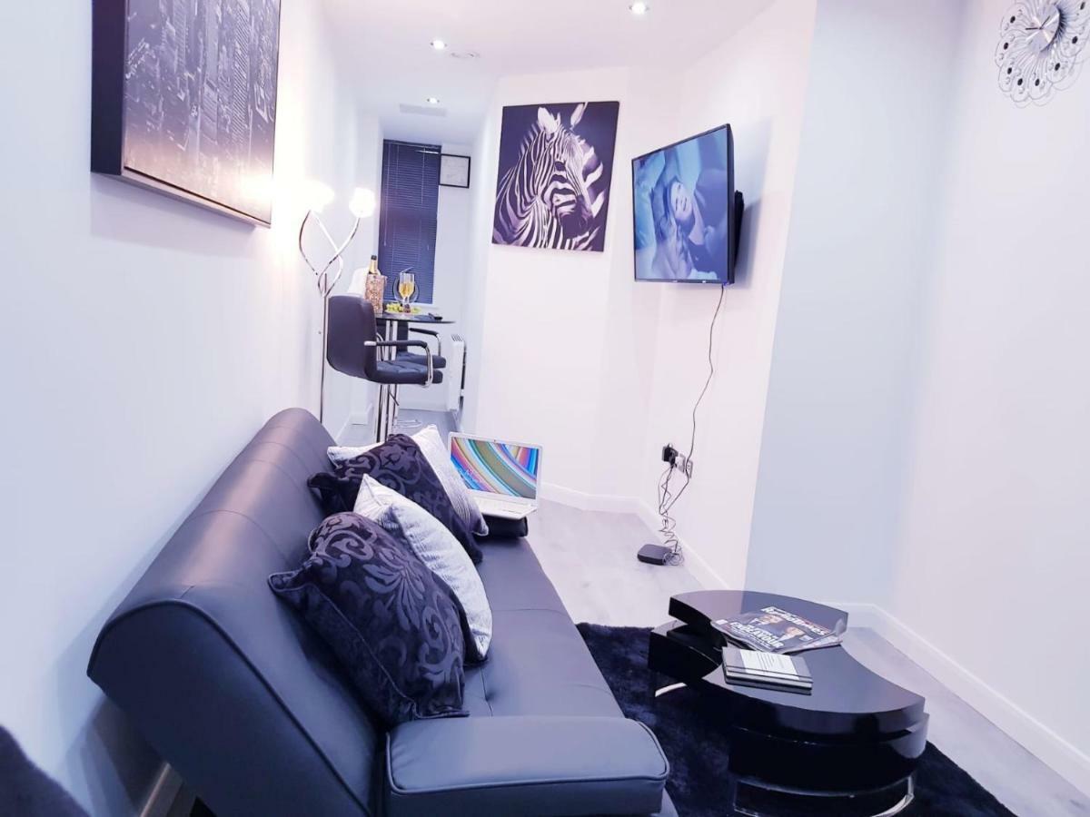 Z Home Apartments Leicester Ngoại thất bức ảnh